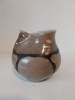 Vaza ceramica forma deosebita / pasare, 14cm inaltime, Studio Art,