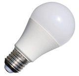 Bec cu led E27 10W 230V lumina calda Well LEDLW-A6010E27-WL