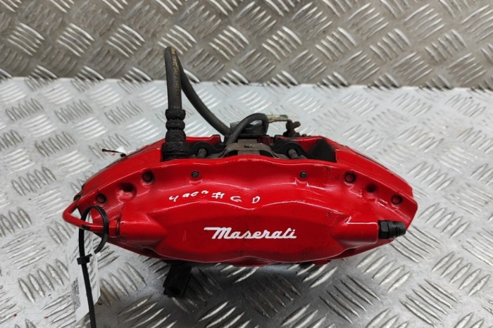Etrier de fr&acirc;nă dreapta spate MASERATI GHIBLI M157 2019 OEM: 670214909 28460323