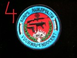 C7 44 - Ecuson tematica militara - politie - Olanda - piesa de colectie!