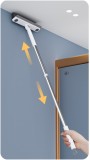 Matura rotativa la 180&deg; DreamRamp si maner din inox. Ideala pentru curatarea eficienta a colturilor greu accesibile, in forma de V, culoare alba