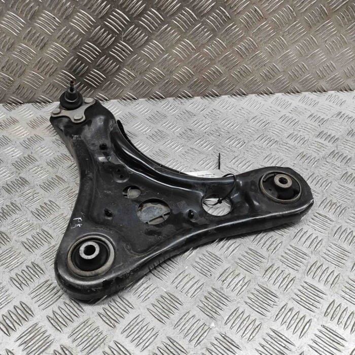 Braț inferior st&acirc;nga față AUDI Q4 SUV F4B 2023 OEM: 1EA407151A,1EA407117C