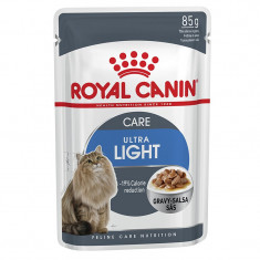 Hrana umeda pentru pisici in sos Royal Canin, Ultra Light, 12 plicuri x 85g foto