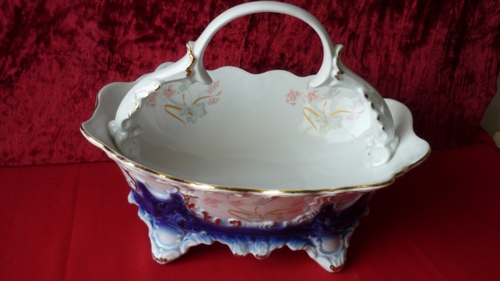 CENTRU DE MASA COS PORTELAN SI COBALT CURTEA DE ARGES