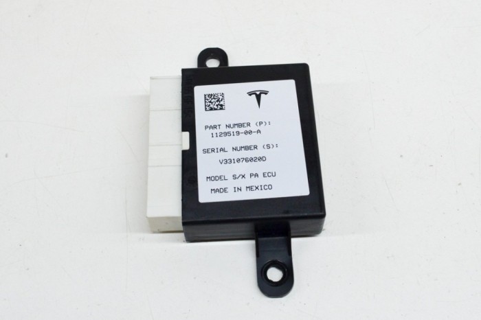 Unitate de control senzor de parcare PDC TESLA MODEL X 2018 OEM: 1129519-00-A 12609867