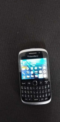 BlackBerry 9320 foto