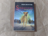ERIN HUNTER - SUPRAVIETUITORII ~ Orasul pustiu ~ vol.1.