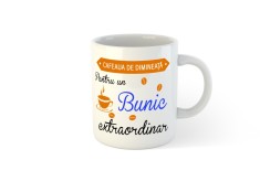 Cana alba personalizata Cafeaua de dimineata pentru un Bunic extraordinar, INOVATIX&reg;. 330ml