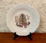 FARFURIE DIN PORTELAN TIRSCHENREUTH- BARONESSE- MONIKA HELLER COLE D26CM