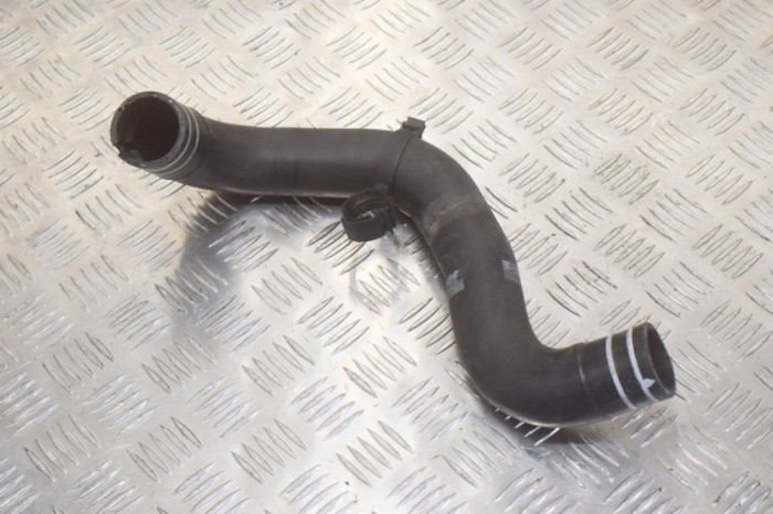 Furtun de lichid de răcire MASERATI GHIBLI M157 2014 OEM: D8716H,151507 13156358