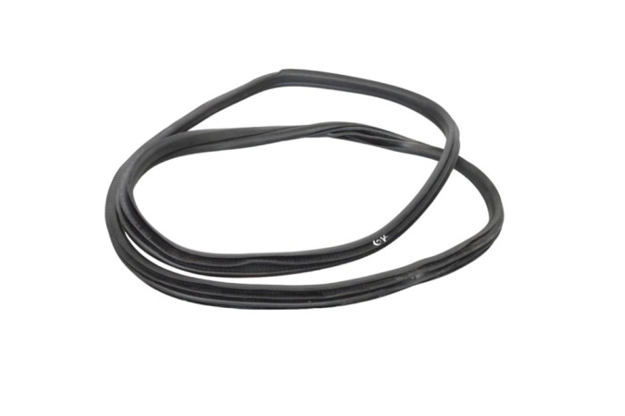 Garnitura ușă st&acirc;nga spate BMW 3 Touring G21 2022 OEM: 7433980 23309172