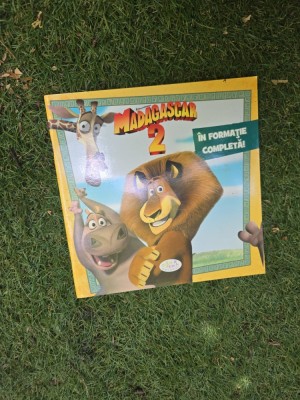 Madagascar 2. In formatie completa - Annie Auerbach foto