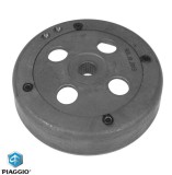 Cumpara ieftin Clopot ambreiaj original Piaggio Liberty 125 iGet (15-24) - Vespa Primavera 125 (13-24) - Sprint 125 iGet (16-24) 4T AC 125cc