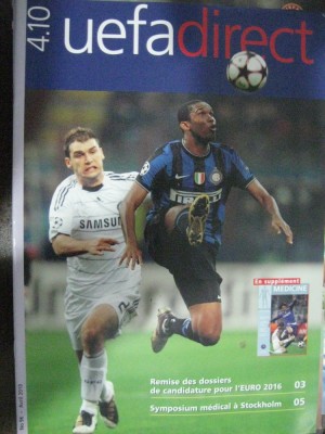 Revista fotbal (oficiala) UEFA-direct 2010 foto