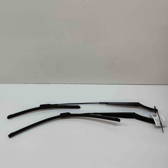 Braț ștergător față VW GOLF VII 5G1, BQ1, BE1, BE2 2016 OEM: 5G2955409,5G2955410B 29014744
