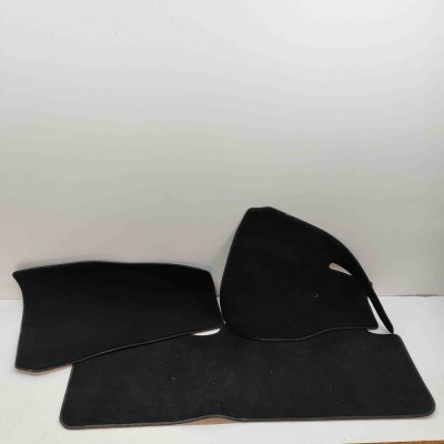 Set covorașe TESLA MODEL Y 2022 OEM: 1493064-00-B foto