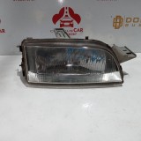 Cumpara ieftin Far dreapta Fiat Punto I 1993--&gt;