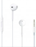 Cumpara ieftin Casti Stereo Apple EarPods MNHF2ZM/A, Microfon, Jack 3.5 mm, Blister (Alb)