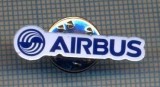 AX 945 INSIGNA -AVIATIE -AIRBUS -PENTRU COLECTIONARI