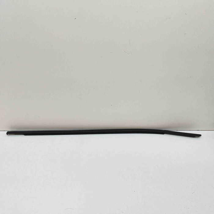 Chedar geam ușă st&acirc;nga față SKODA OCTAVIA IV NX3, NN3 2022 OEM: 5E3837477B