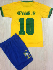 ECHIPAMENTE FOTBAL COPII 10/15 ANI, NEYMAR JR --BRAZILIA foto