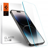 Folie de protectie Spigen Glas.TR Slim pentru Apple iPhone 14 Pro