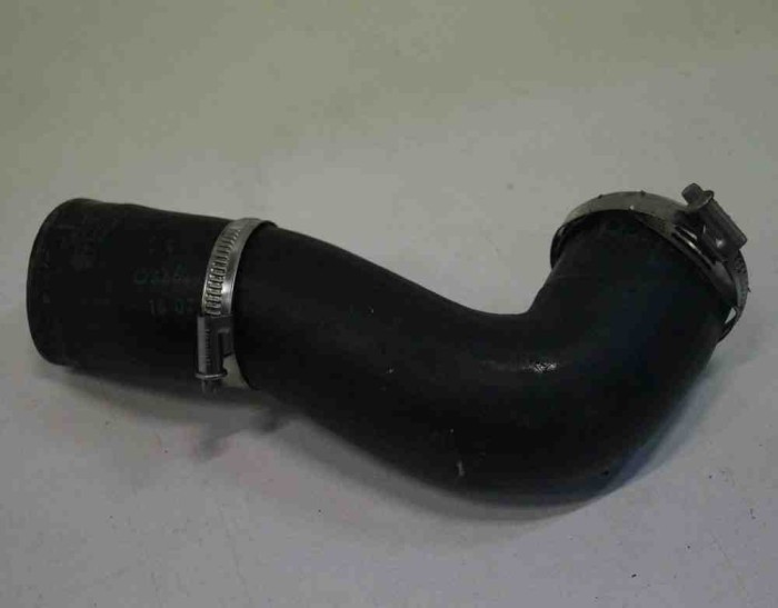 Furtun intercooler st&acirc;nga VW BEETLE 5C1, 5C2 2013 OEM: 1K0145832AA