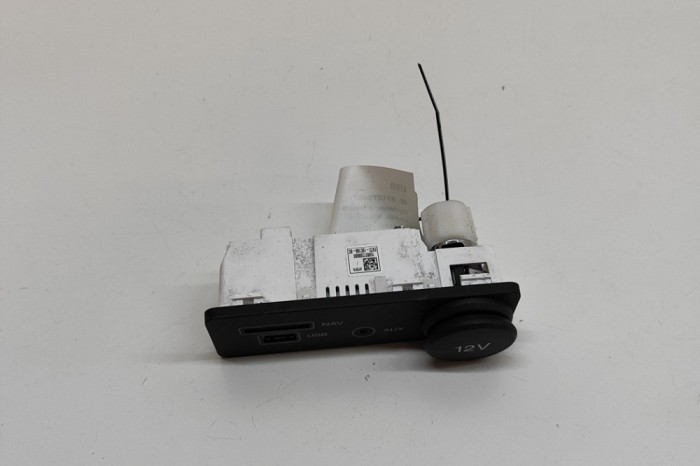 USB LAND ROVER RANGE ROVER EVOQUE L538 2015 OEM: FK72-19C166-BC 31275407