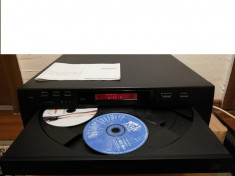 CD Player Changer 5 Disc - CDC 005 cu manual - Impecabil/Germany foto