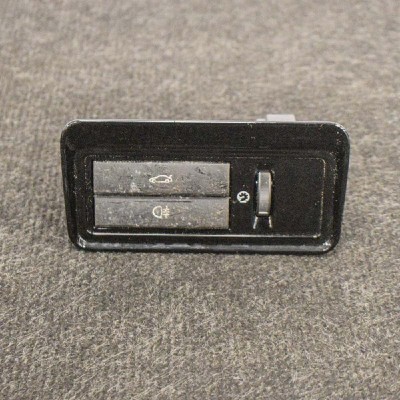 Comutator deschidere haion JAGUAR F-TYPE Cabrio X152 2013 OEM: AW93-11653-AA 10653591 foto