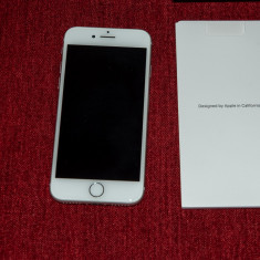 Iphone 8 256 GB - alb, accesorii complete, factura, garantie foto