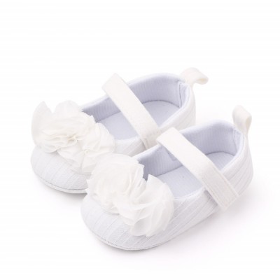 Pantofiori albi cu floricele din tulle aplicate (Marime Disponibila: 9-12 luni foto