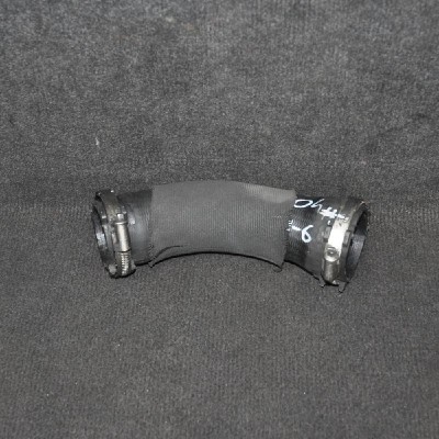 Furtun intercooler dreapta AUDI A6 4F2, C6 2005 OEM: 4F0145709G 2184094 foto