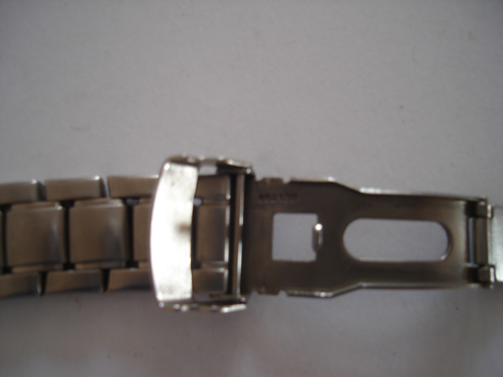 Curea metalica de ceas Festina, model 852139 | Okazii.ro