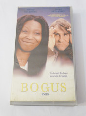 Caseta video VHS originala film tradus Ro - Bogus foto