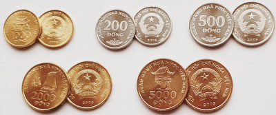01B32 Vietnam set 5 monede 200, 500, 1000, 2000, 5000 Dong 2003 UNC foto