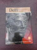 Delfi - Manolis Andronicos (carte in limbas italiana)