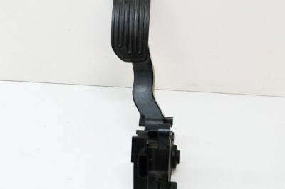 Pedala de accelerație NISSAN LEAF ZE0 2011 OEM: 18002-1HM0A 13628322 foto