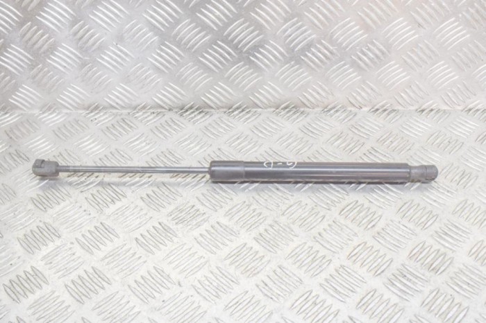 Amortizor haion dreapta VW GOLF VI 5K1 2011 OEM: 5K6827550D 12212249