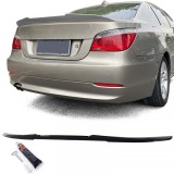 Spoiler spate ducktail negru lucios, potrivit pentru sedanul BMW Seria 5 E60 03-10 Performance AutoTuning