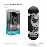 Fingerboard Premium Joker Innovium&trade;, Mini Skateboard din Lemn cu Accesorii Incluse, DIY, Roti Profesionale, Mini Surubelnita, 5.5x12x4.5 cm