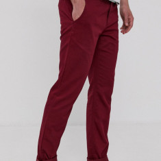 Vans pantaloni bărbați, culoarea roșu, model drept VN0A5FJ7ZBS1-pomegranat