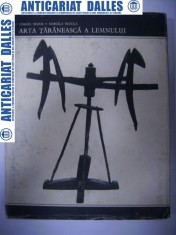 ARTA TARANEASCA A LEMNULUI foto