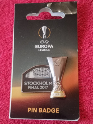 Insigna fotbal - Finala UEFA EUROPA LEAGUE - STOCKHOLM 2017(produs oficial) foto