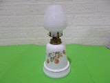 LAMPA petrol / gaz lampant din STICLA OPALINA decorata in teme vegetale, Lampi