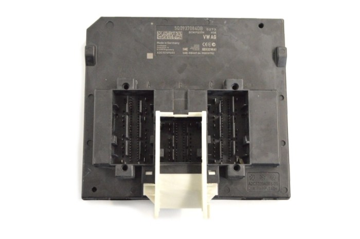 Modul de confort VW GOLF VII 5G1, BQ1, BE1, BE2 2019 OEM: 5Q0937084DB 13133739
