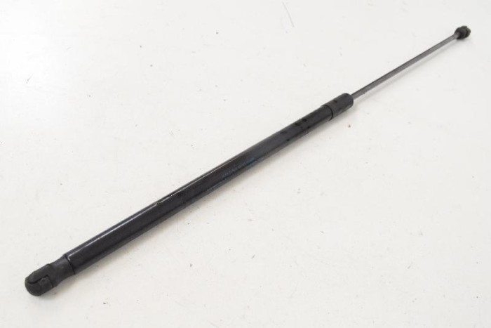 Amortizor capota st&acirc;nga față SKODA SUPERB II 3T4 2011 OEM: 3T0823359 10609507