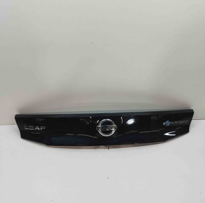 Ornament lampa număr de &amp;icirc;nmatriculare NISSAN LEAF ZE1 2018 OEM: 90810-5SH0A,90810-5SH0B 30249352 foto