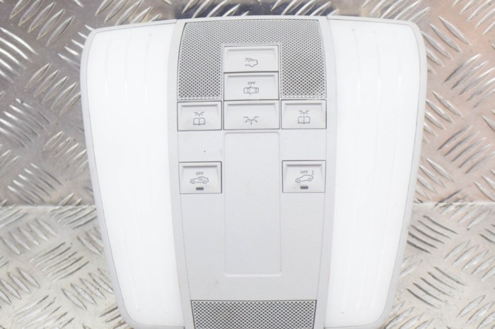 Iluminare interioară MERCEDES-BENZ E W212 2011 OEM: A2129064301,A0128206610 4149811
