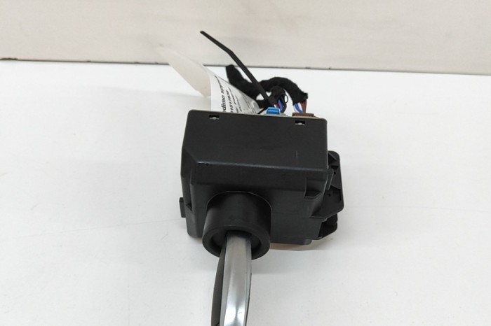 Butuc de contact INFINITI Q30 2019 OEM: A2469057503,ESD-1105216C,28268-5DB6A 31517838